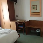 Lario Hotel 3*