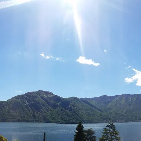 Lario فندق ميزّيجرا