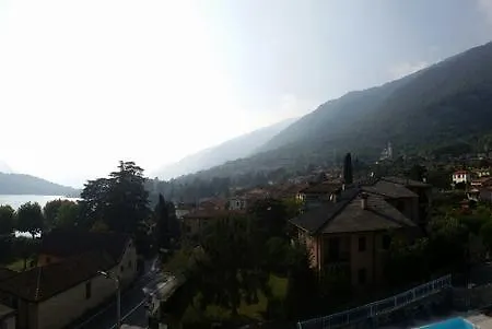 Ξενοδοχείο Lario