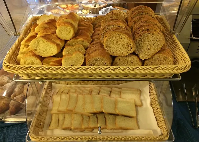 拉里奥酒店